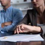 Rozvod na obzore: 2 neviditeľné znaky rozpadu manželstva Rozvod na obzore: 2 neviditeľné znaky rozpadu manželstva