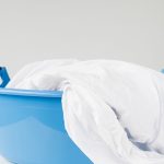 Rusom bolo vysvetlené, ako často by mali meniť posteľnú bielizeň, aby sa do nej nedostali roztoče. rusom-bolo-vysvetlene-ako-casto-by-mali-menit-postelnu-bielizen.jpg